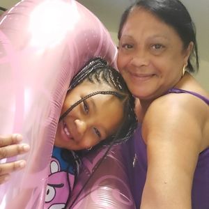 Meet your Posher, Aida